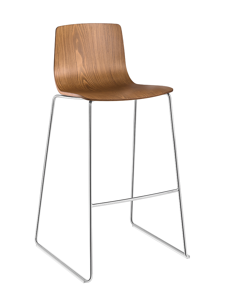 Aava 3912 chair by Arper