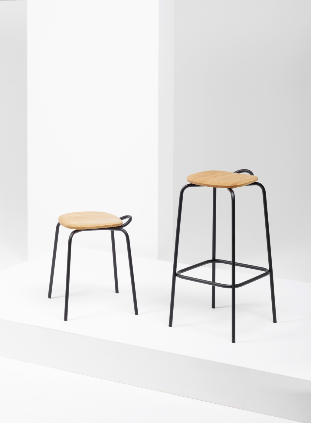 Forcina Stool from District